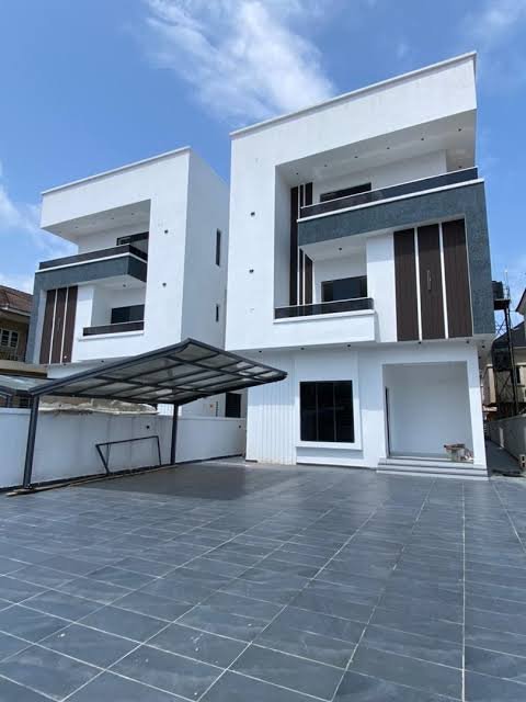 5 bedroom duplex in benin city